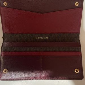 MICHAEL Michael Kors Slim Wallet with ID pouch
